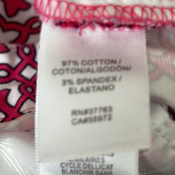 laundry by Shelli Segal pink and white flat pocket khaki shorts size 6 - Picture 4 of 4